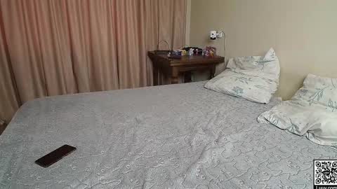 Mikki and Cadence online show from November 2025 12:50:02 PM