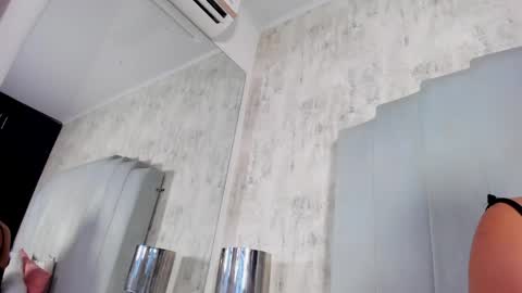shanty_cole online show from May 2026 12:10:01 PM
