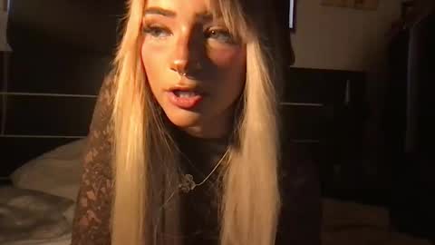 shariisweet online show from September 2025 08:44:01 PM