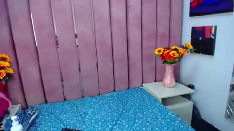 Sharim online show from March 2025 06:54:01 PM