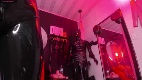 Sharith  online show from March 2025 08:09:02 PM