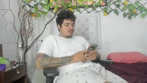 jhon deibyd online show from October 2025 02:58:02 PM