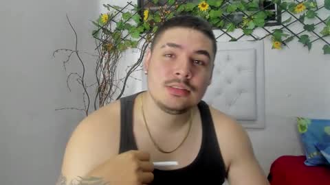 jhon deibyd online show from November 2025 12:10:02 AM