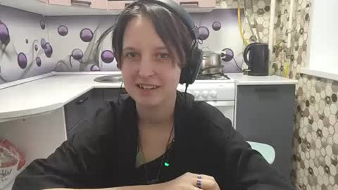 Snapshot of sharleenyodis chatting on June 2026 05:40:02 PM Sara online show from June 2026 05:40:02 PM