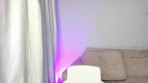 Hi fiends ---- I usually start online from Monday to Friday from 1000 am Saturdays and Sundays at 600 am Colombia time online show from February 2025 03:26:02 PM