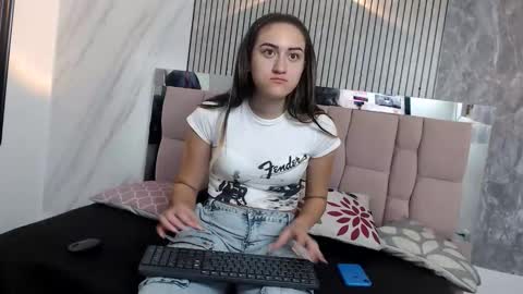 Sara online show from December 2025 11:36:02 AM