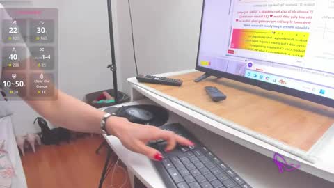 Sharon online show from December 2025 01:17:02 PM