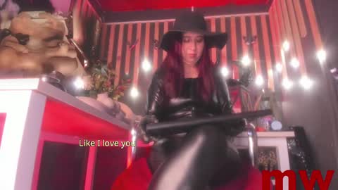 Snapshot of sharoon_gold chatting on March 2025 03:16:01 AM Your mistress Sharon  online show from March 2025 03:16:01 AM