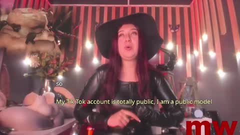 Snapshot of sharoon_gold chatting on March 2025 06:21:01 AM Your mistress Sharon  online show from March 2025 06:21:01 AM