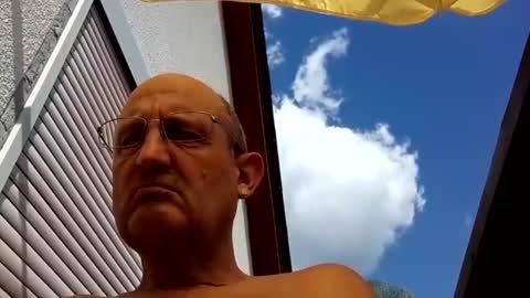 Snapshot of sharpshoder chatting on July 2026 01:24:01 PM Peter online show from July 2026 01:24:01 PM