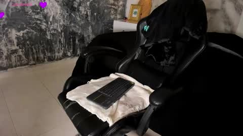 Shauna online show from March 2026 06:02:01 AM