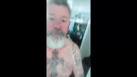 shaunhosking3 online show from December 2025 12:17:01 AM