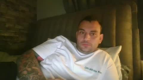 Snapshot of shaunpuk chatting on December 2024 07:11:02 PM Shaun1234 online show from December 2024 07:11:02 PM