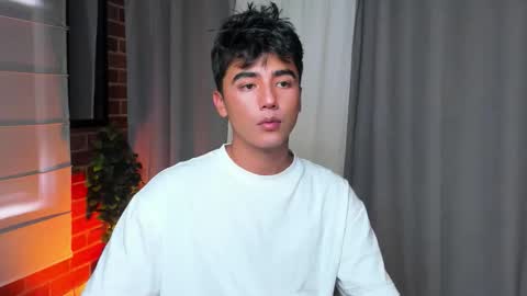 Snapshot of shawn__sanderson chatting on February 2026 10:22:01 PM Shawn online show from February 2026 10:22:01 PM