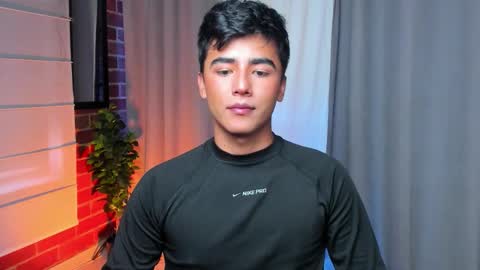 Snapshot of shawn__sanderson chatting on February 2026 10:29:01 PM Shawn online show from February 2026 10:29:01 PM