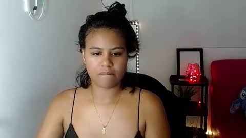 Snapshot of shawnycarson chatting on April 2026 06:14:02 PM Shawny carson online show from April 2026 06:14:02 PM