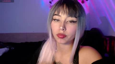 Shayla 3 online show from September 2025 09:26:01 PM