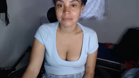 Shayna online show from January 2026 10:02:02 PM