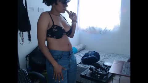 Shayna online show from February 2026 05:54:01 PM