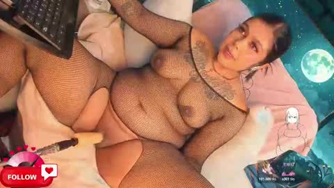 Snapshot of shayna_manson_ chatting on February 2025 05:49:02 AM INDEPENDENT MODEL  ITS JUST YOU  ME online show from February 2025 05:49:02 AM