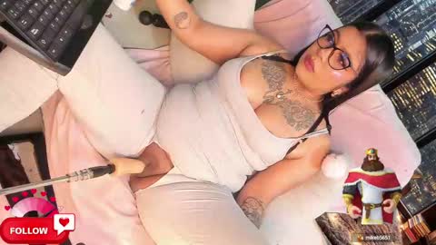 Snapshot of shayna_manson_ chatting on March 2025 05:17:02 AM INDEPENDENT MODEL  ITS JUST YOU  ME online show from March 2025 05:17:02 AM