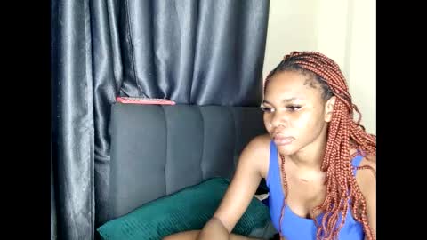 shee13 online show from October 2025 10:41:02 AM