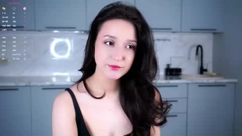 sheenagear online show from December 2025 01:18:02 PM