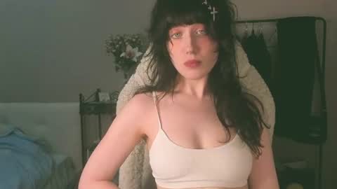 Chiara online show from June 2026 04:30:02 PM