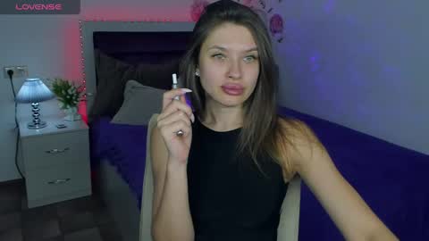 Alexis online show from May 2026 08:11:01 AM