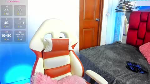 sheilly_brown online show from October 2025 07:36:02 PM