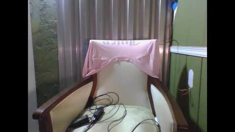 Red online show from September 2025 12:27:02 AM