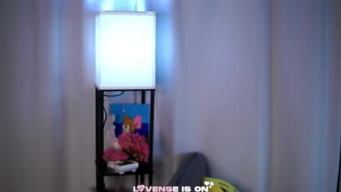 Lina online show from April 2026 02:11:01 PM