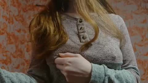 Erika online show from February 2025 03:23:01 AM