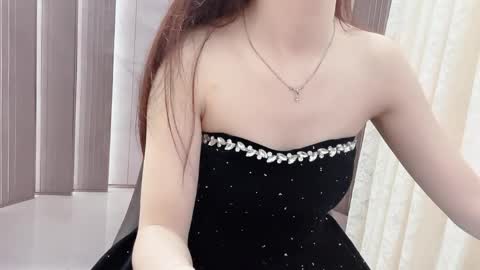 Shelly online show from April 2026 01:27:02 AM