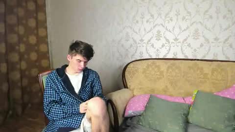 Max online show from October 2025 08:28:02 PM