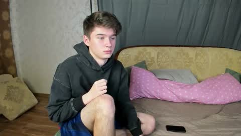 Max online show from October 2025 06:52:01 PM