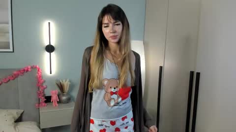 Snapshot of sherlyglauser chatting on March 2026 08:15:01 PM Diana online show from March 2026 08:15:01 PM