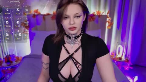 sherri_martinez online show from October 2025 06:19:02 PM