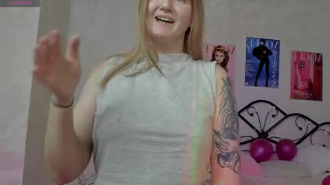 Snapshot of sherritate chatting on February 2026 01:23:02 AM Sherri online show from February 2026 01:23:02 AM