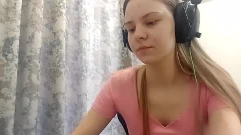 Snapshot of sherrylkeep chatting on December 2025 06:29:02 AM Lisa online show from December 2025 06:29:02 AM