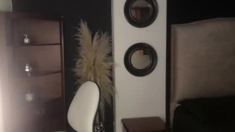Snapshot of sheryl_jones chatting on October 2025 12:06:01 PM sheryl_jones online show from October 2025 12:06:01 PM