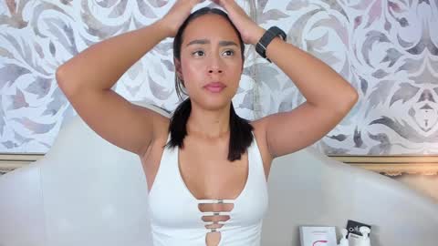 Sheyla online show from February 2025 01:51:02 PM