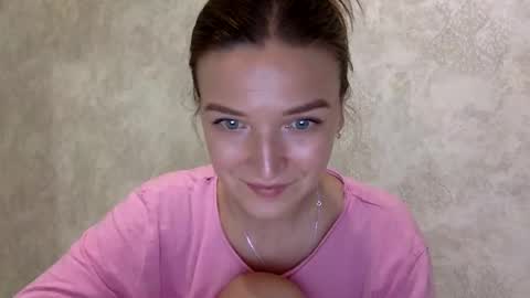 Jesica online show from September 2025 09:20:02 PM