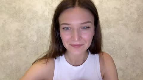 Snapshot of shining_pearl chatting on July 2026 06:24:02 PM Jesica online show from July 2026 06:24:02 PM
