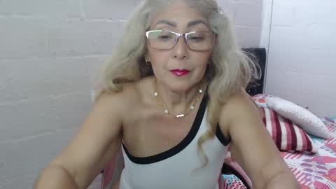shira evans40 online show from January 2025 08:49:02 PM