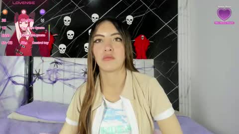 shirleyhott online show from October 2025 01:40:02 PM