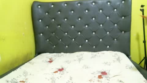 Shi-ro online show from January 2025 10:42:02 AM