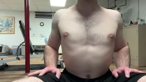 shirtlesshunk15 online show from June 2026 07:43:01 AM
