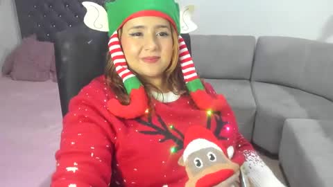 Shofia Beltran online show from December 2024 11:20:02 PM