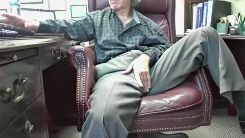 nikolas send dm for an appointment online show from November 2025 05:24:02 PM